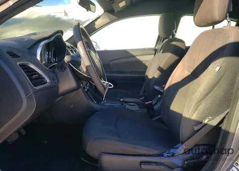 2013 Dodge Avenger Se z USA, uszkodzony, nr VIN 1C3CDZAB2DN664786